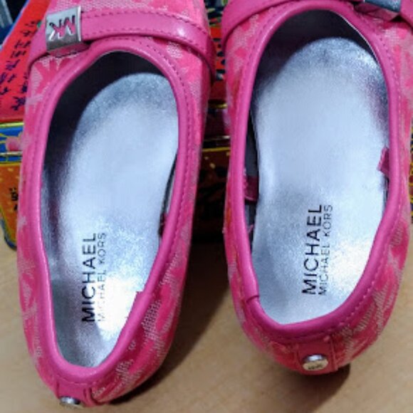 MICHAEL Michael Kors Girls Fuschia Pink Flats size 9 - Picture 9 of 9